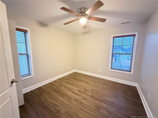 Building Photo - 471 Century Dr