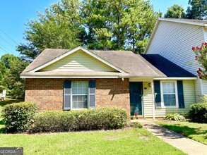 Building Photo - 216 Sheraton Ct