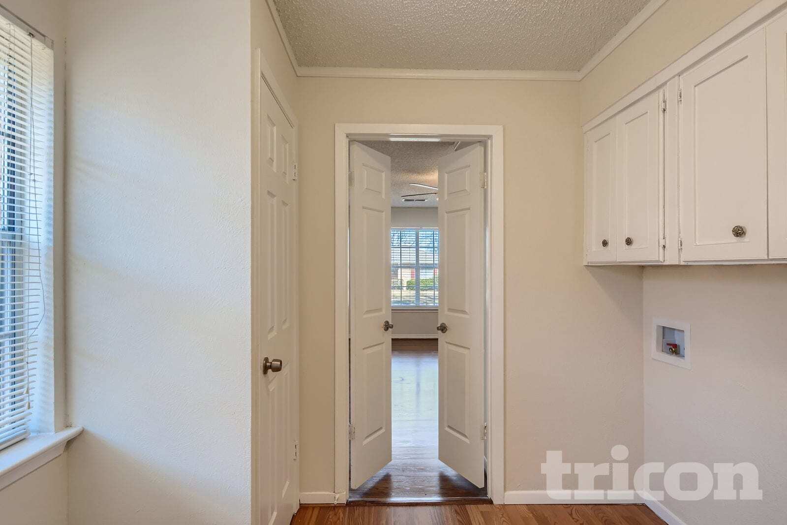 Building Photo - 1316 Lexington Dr