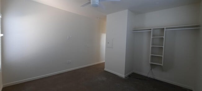 Building Photo - 2238 N 14th Pl