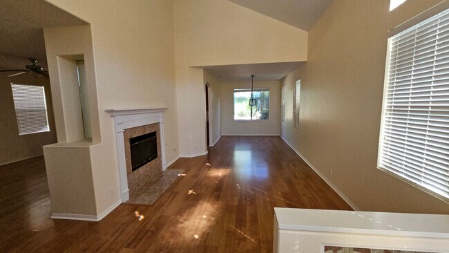 Building Photo - SCRIPPS RANCH / SAN DIEGO - Nice 4 Bedroom...