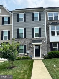 Building Photo - 272 Sugar Maple Square