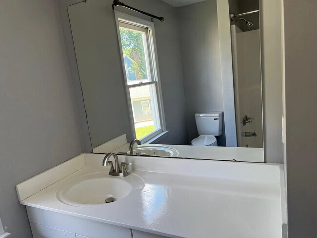 Building Photo - Room in House on Newfoundland Ct