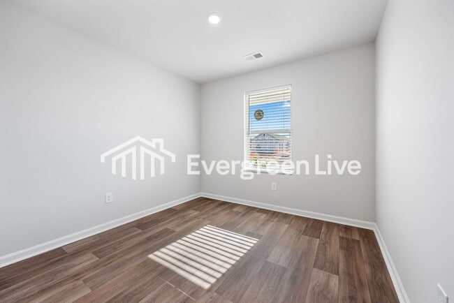 Building Photo - 1238 Willow Oaks Wy