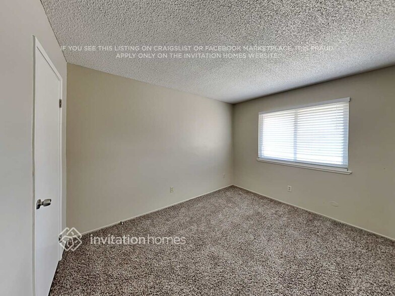 Building Photo - 7449 Palmer House Dr