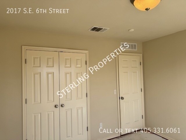 Building Photo - 2017 SE 6th St