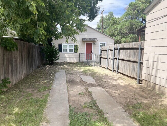 Building Photo - 3006 30th St