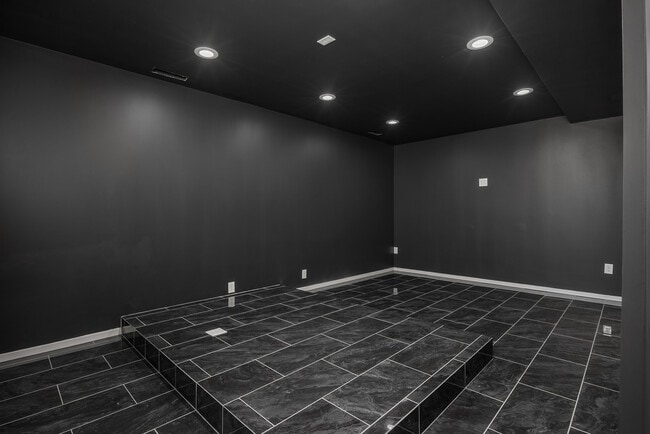 Building Photo - 1146 Country Ridge Dr