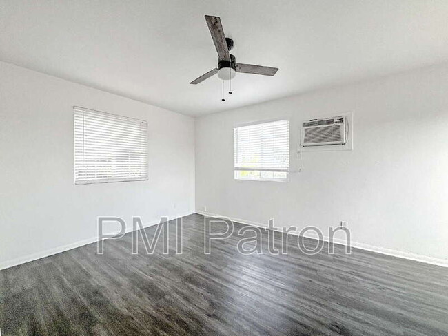 Building Photo - 11613 209th St