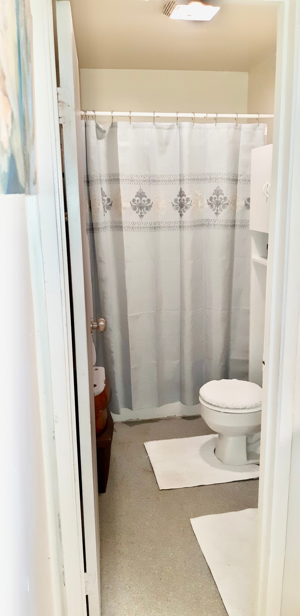 Bathroom - 2934 Ford St
