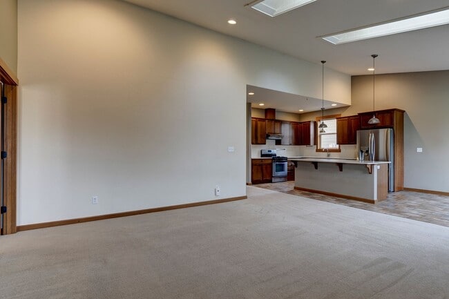 Building Photo - Spacious 3 Bedroom Plus Office with AC, Gas Fireplace and Fenced Backyard