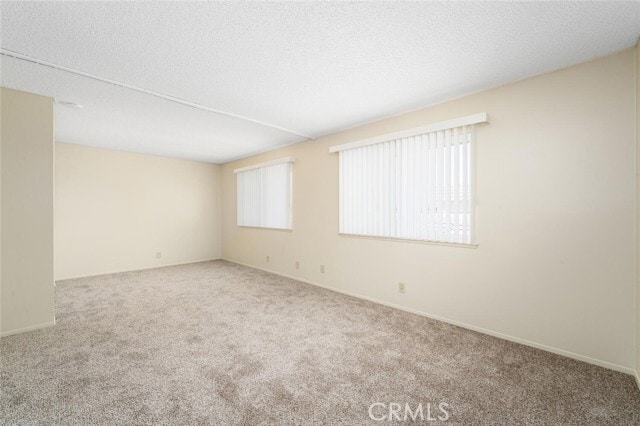 Building Photo - 4692 Larwin Ave