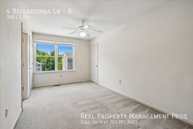 Building Photo - 4 Belladonna Ln