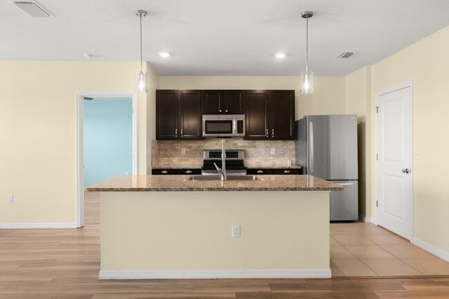 Building Photo - 13911 Smiling Daisy Pl