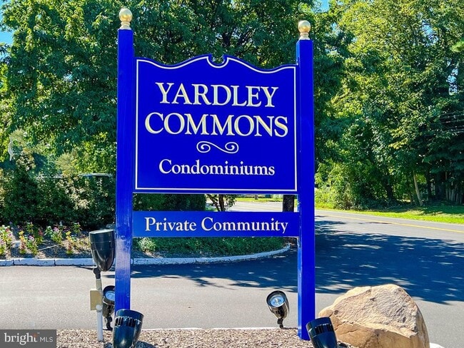 Building Photo - 1203 Yardley Commons
