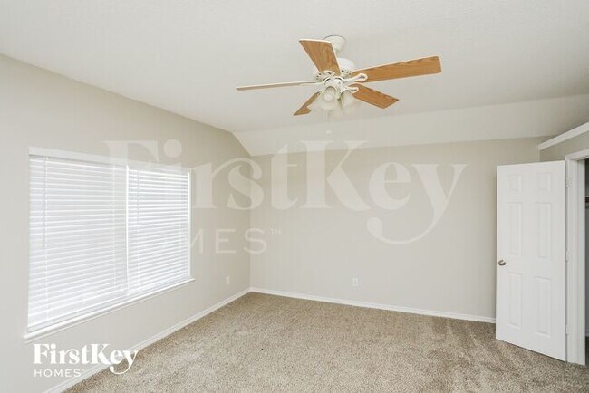 Building Photo - 2137 San Simeon Dr