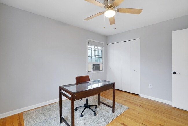 Building Photo - 8722 Falkstone Ln