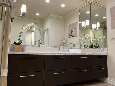 Building Photo - 5354 Lindley Ave