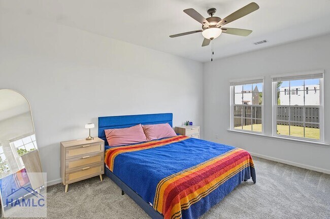 Building Photo - 163 Alcove Ct