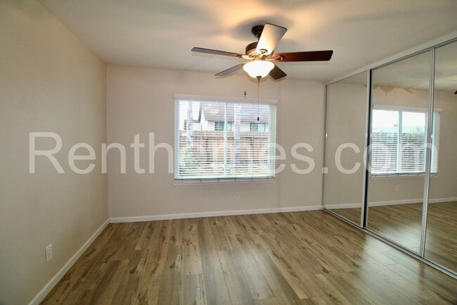 Building Photo - 8959 Canis Ln