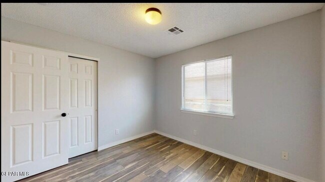 Building Photo - 14424 Jacinto Ramos Ave