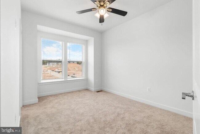 Building Photo - 314 Hazel Alder Ln
