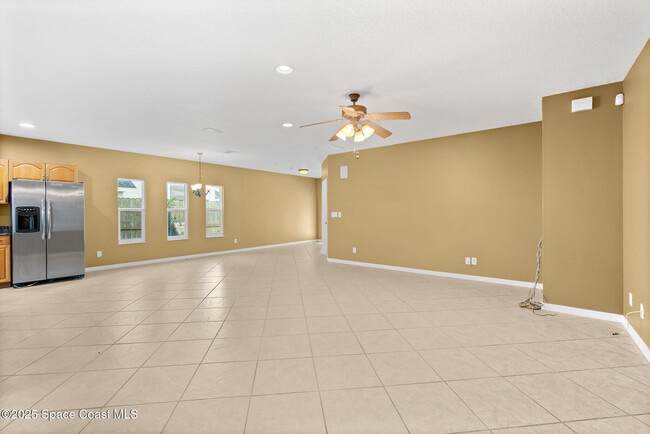 Building Photo - 156 Wilson Ave