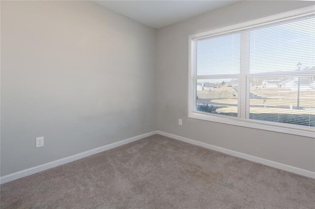 Building Photo - 82 Gray Field Ct