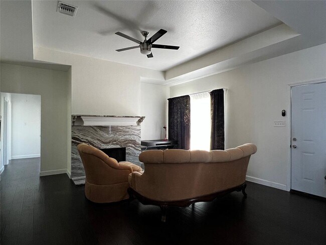 Building Photo - 3573 Ranch Rd 620