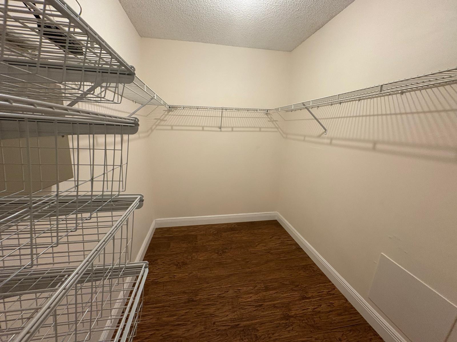 Building Photo - 11567 N Open Ct