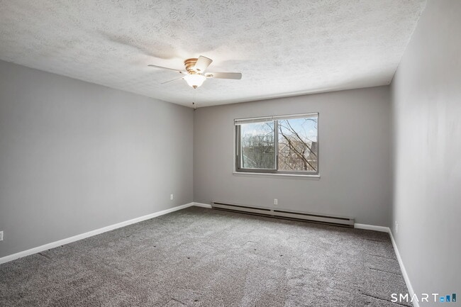 Building Photo - 65 California St