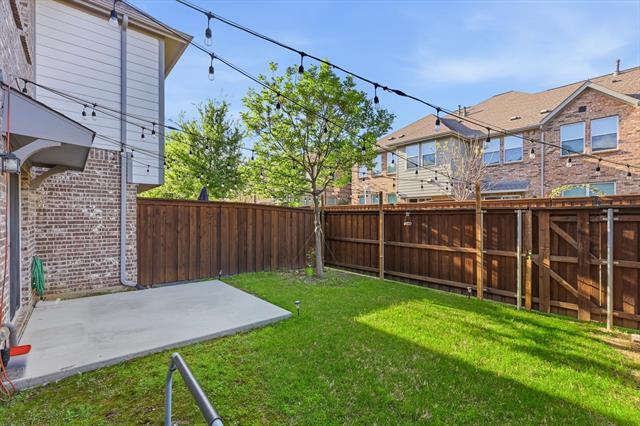 Building Photo - 982 Mikaela Dr