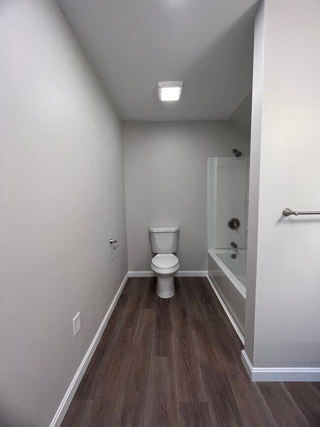 Building Photo - 792 Mudgett Rd