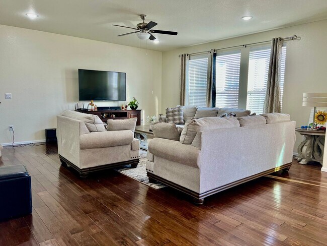 Building Photo - 10488 Evansville Cir