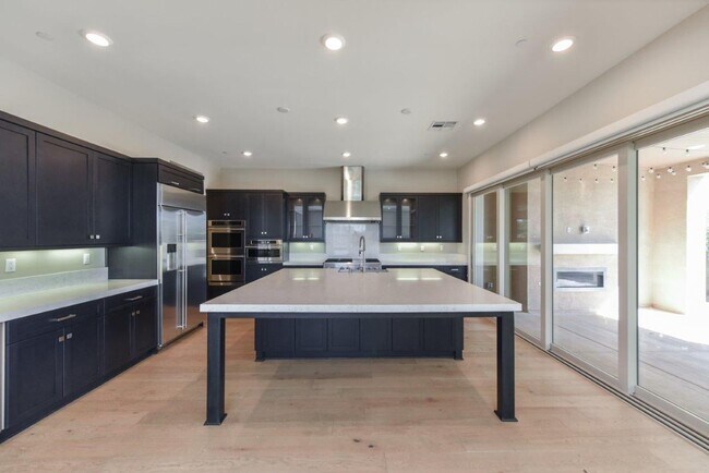 Building Photo - 4bd/4.5ba Single Family House w/ VIEW Gated Community Altair Irvine for rent