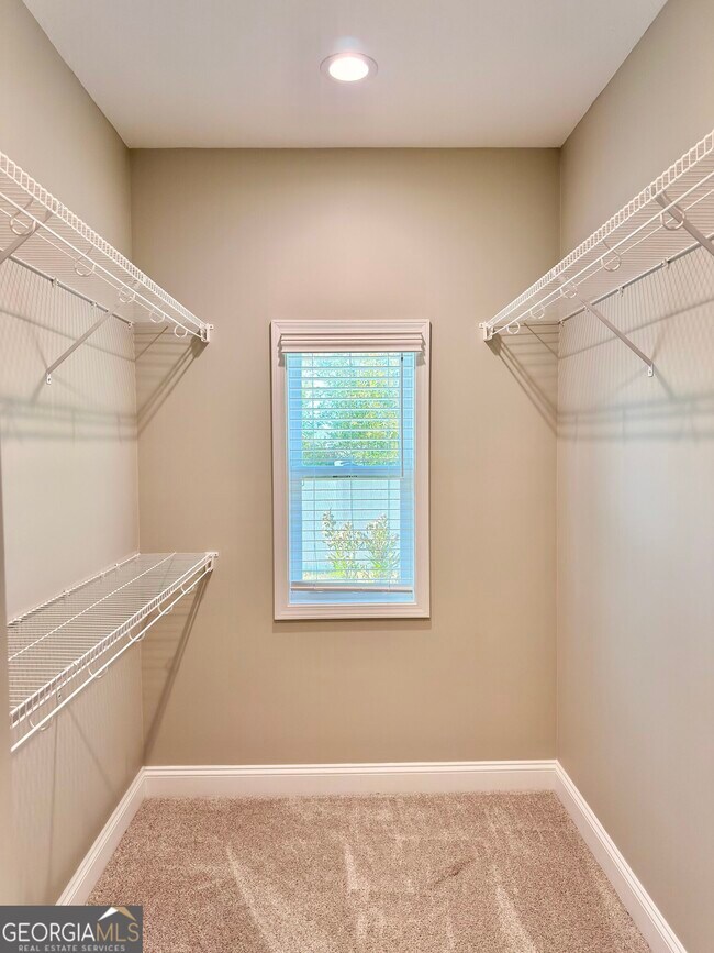 Building Photo - 142 The Villas Wy