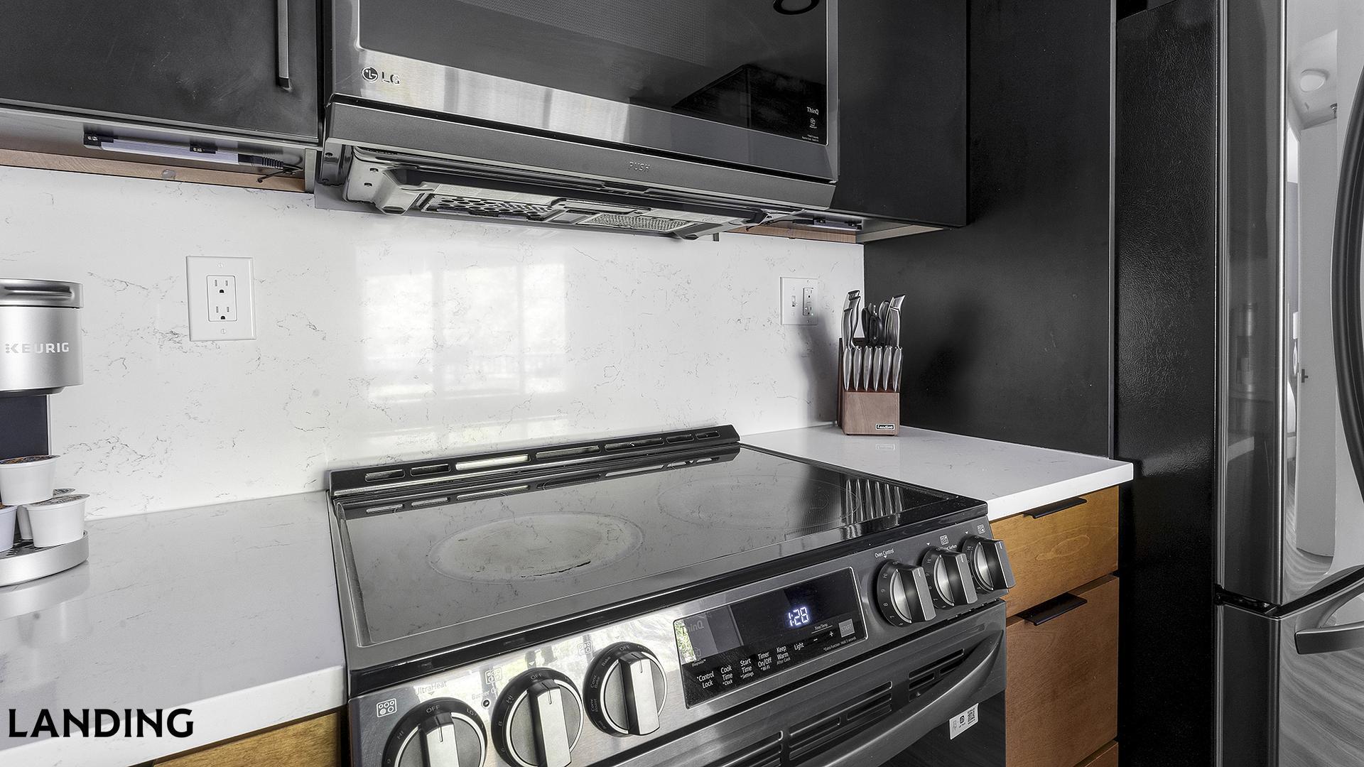 Building Photo - 1550 Clarendon Blvd