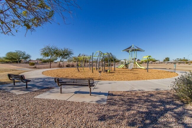 Building Photo - 8566 E Desert Ln