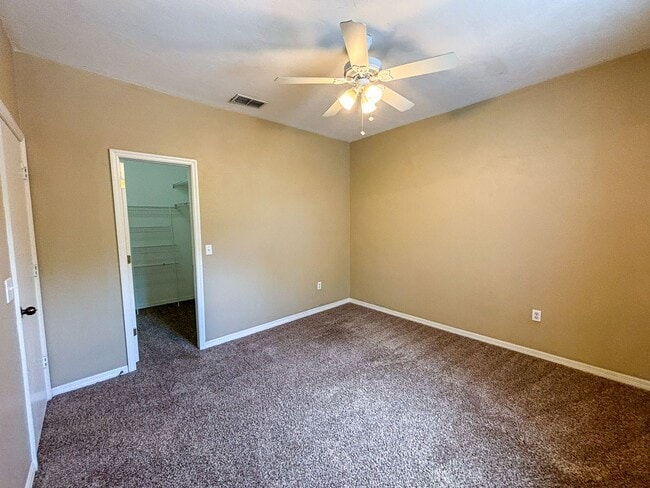 Building Photo - The Gables #29 - Pet Friendly!