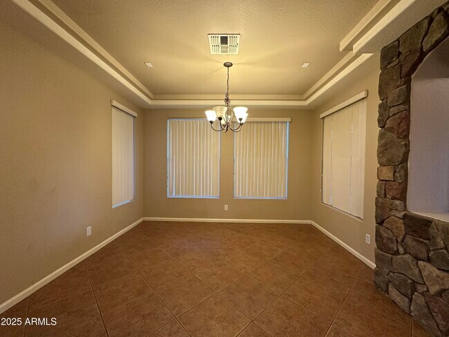 Building Photo - 12534 W Solano Dr