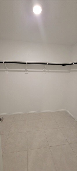 Building Photo - 2636 Turtle Dove Dr