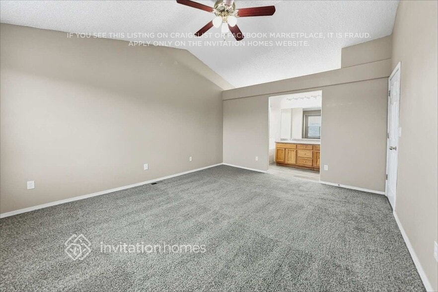 Building Photo - 7395 Middle Bay Way