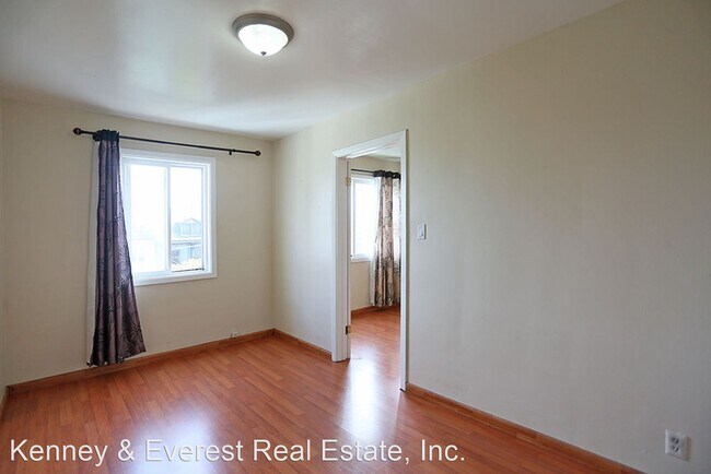 Building Photo - 1 br, 1 bath House - 948 South Van Ness Av...