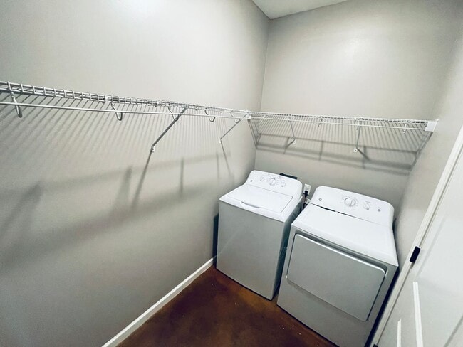 Building Photo - 1 Bed/1 Bath