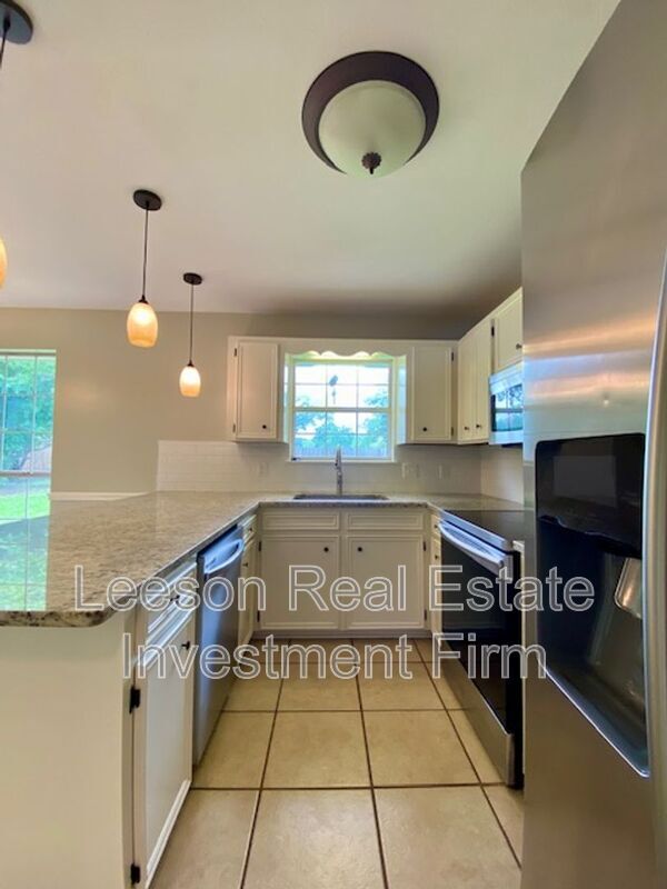 Building Photo - 4814 General Ewell Dr