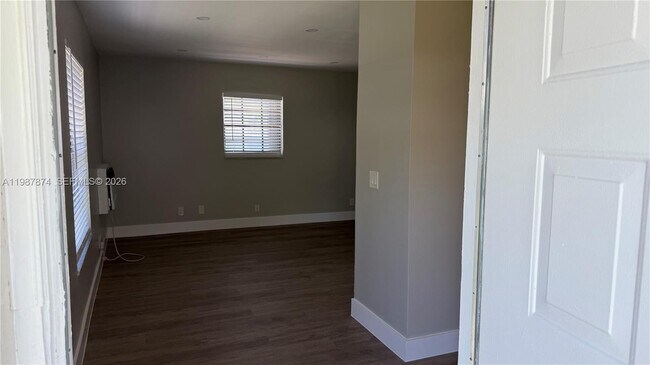 Building Photo - 216 NW 12th St