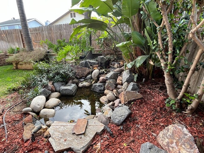 Building Photo - Beautiful 4 Bed | 3 Bath Home in Santee with Downstairs Bedroom & Full Bath!