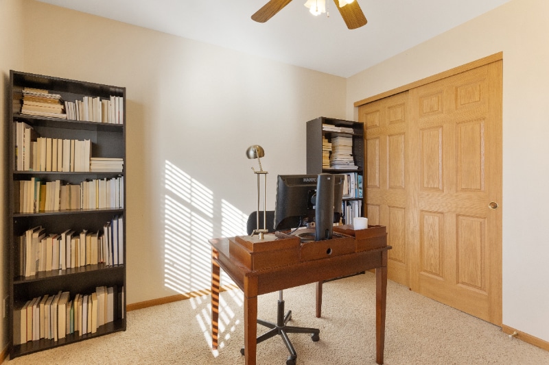 Building Photo - 15614 Cottonwood Ave