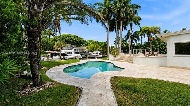 Building Photo - 2613 Tortugas Ln