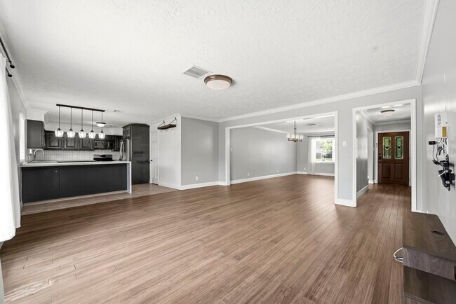 Building Photo - 11102 Endicott Ln